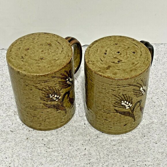 Otigiri 1970’s salt & pepper shakers set retro stoneware wheat pottery handles - Picture 2 of 9